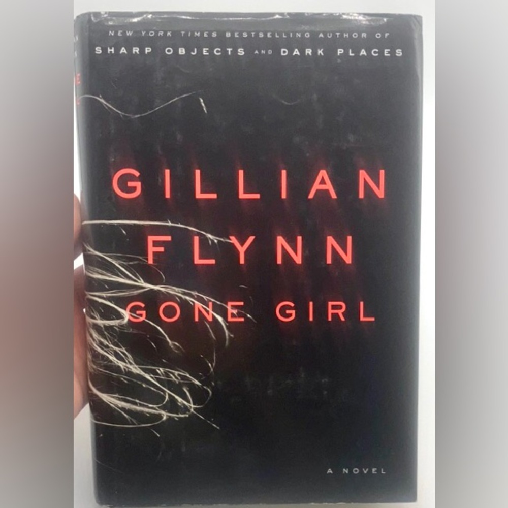 Gone Girl by Gillian Flynn Hardcover Book | Suspense Drama | Read | Popular